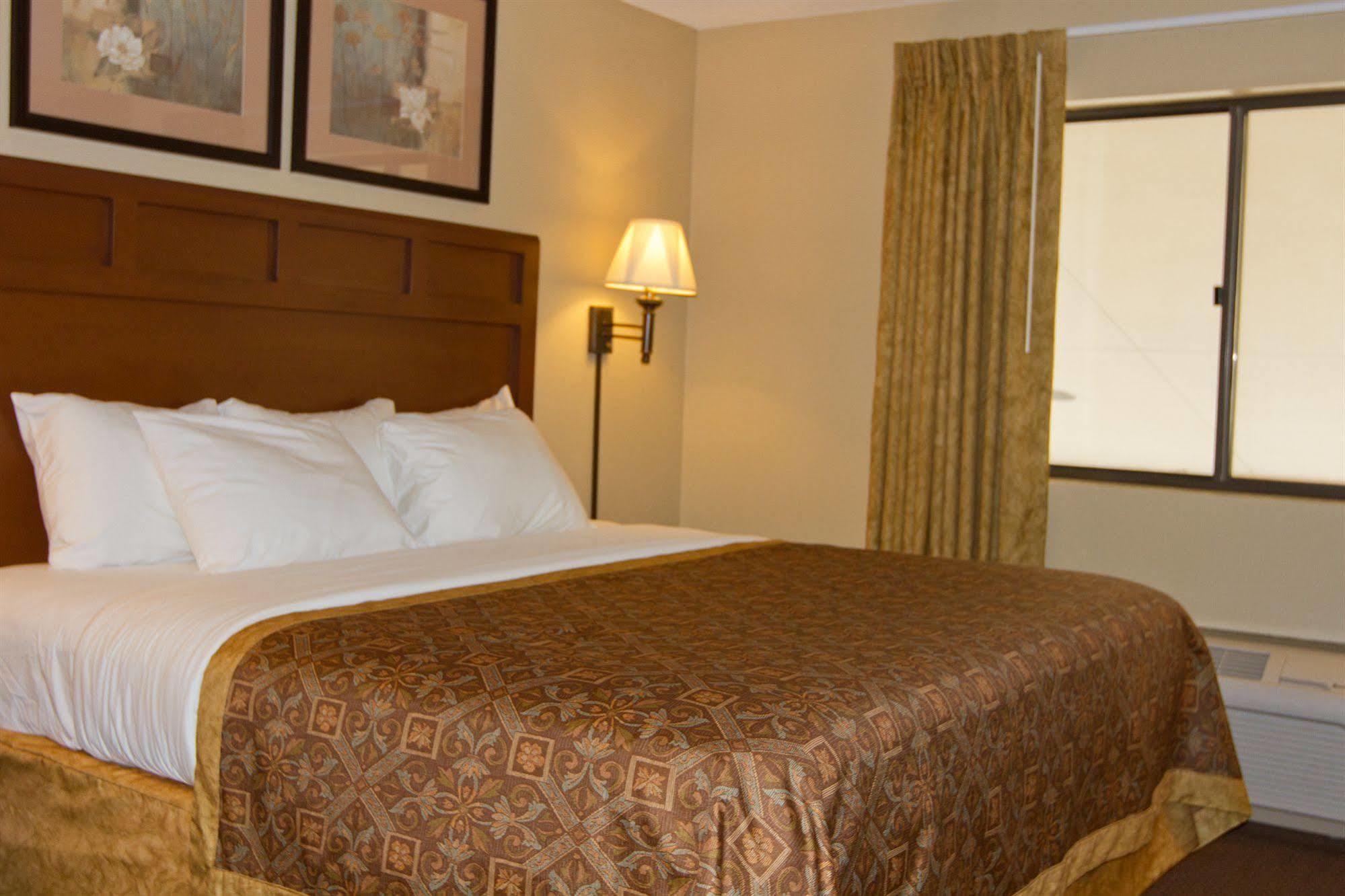 Greenlight Inn & Suites St James Saint James Εξωτερικό φωτογραφία